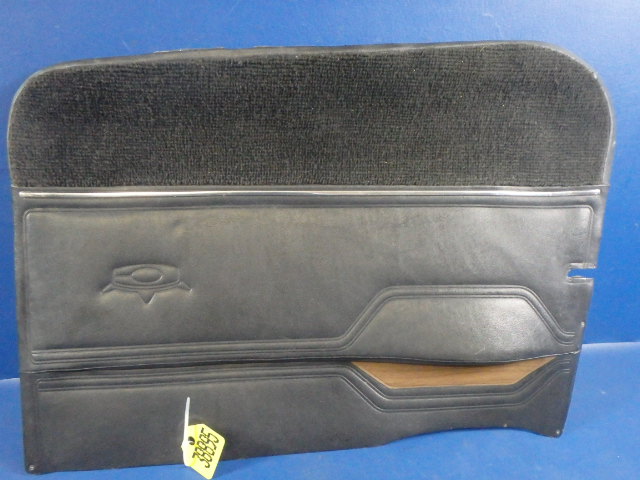 1200561-4 Cessna - PANEL ASSEMBLY-DOOR TRIM RH